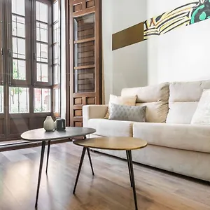 Apartment & Cosy In Front Of Picasso Museum By Rems, Malaga